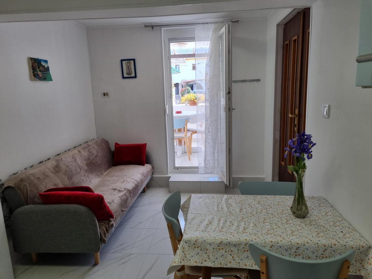 Palaziol Apartment