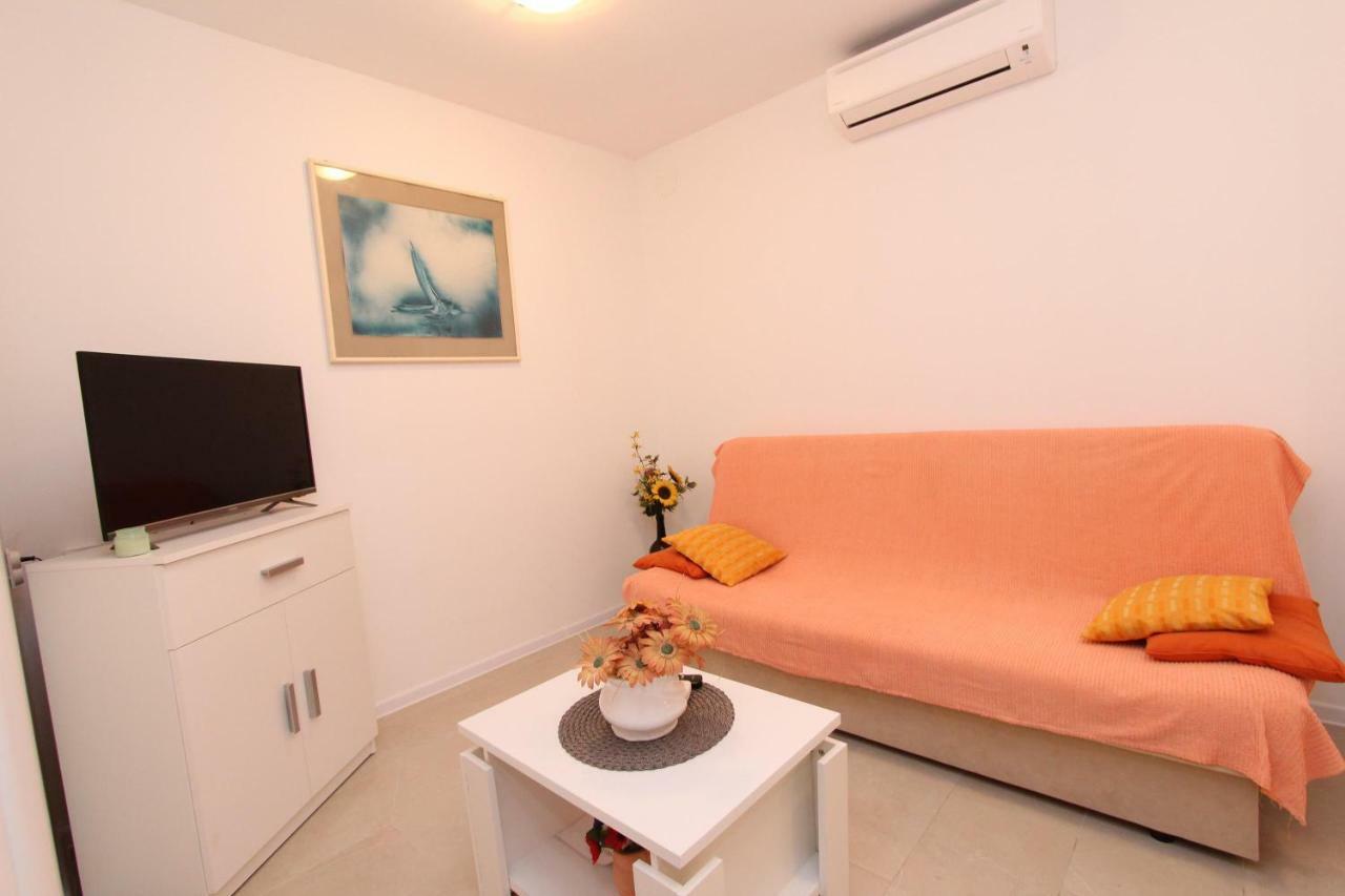 Palaziol Apartament *